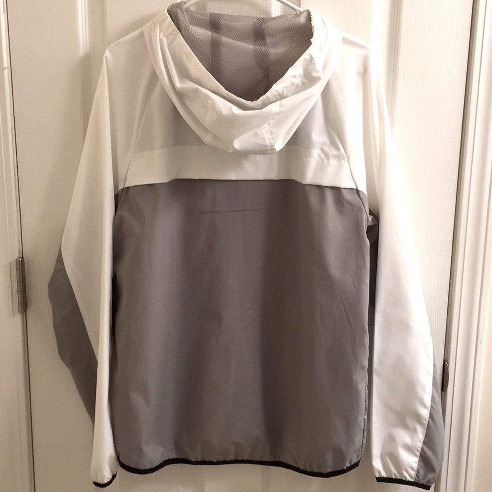 NWT Men’s Lightweight Waterproof Jacket Xersion - Picture 16 of 16